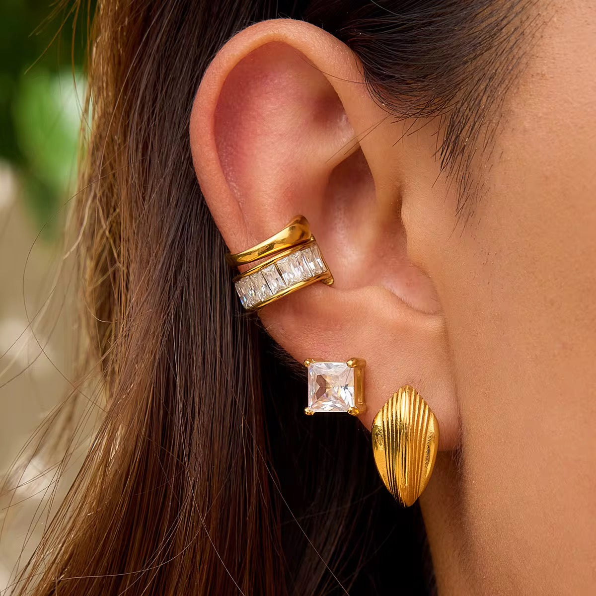 Bijou Baguette Ear Cuff