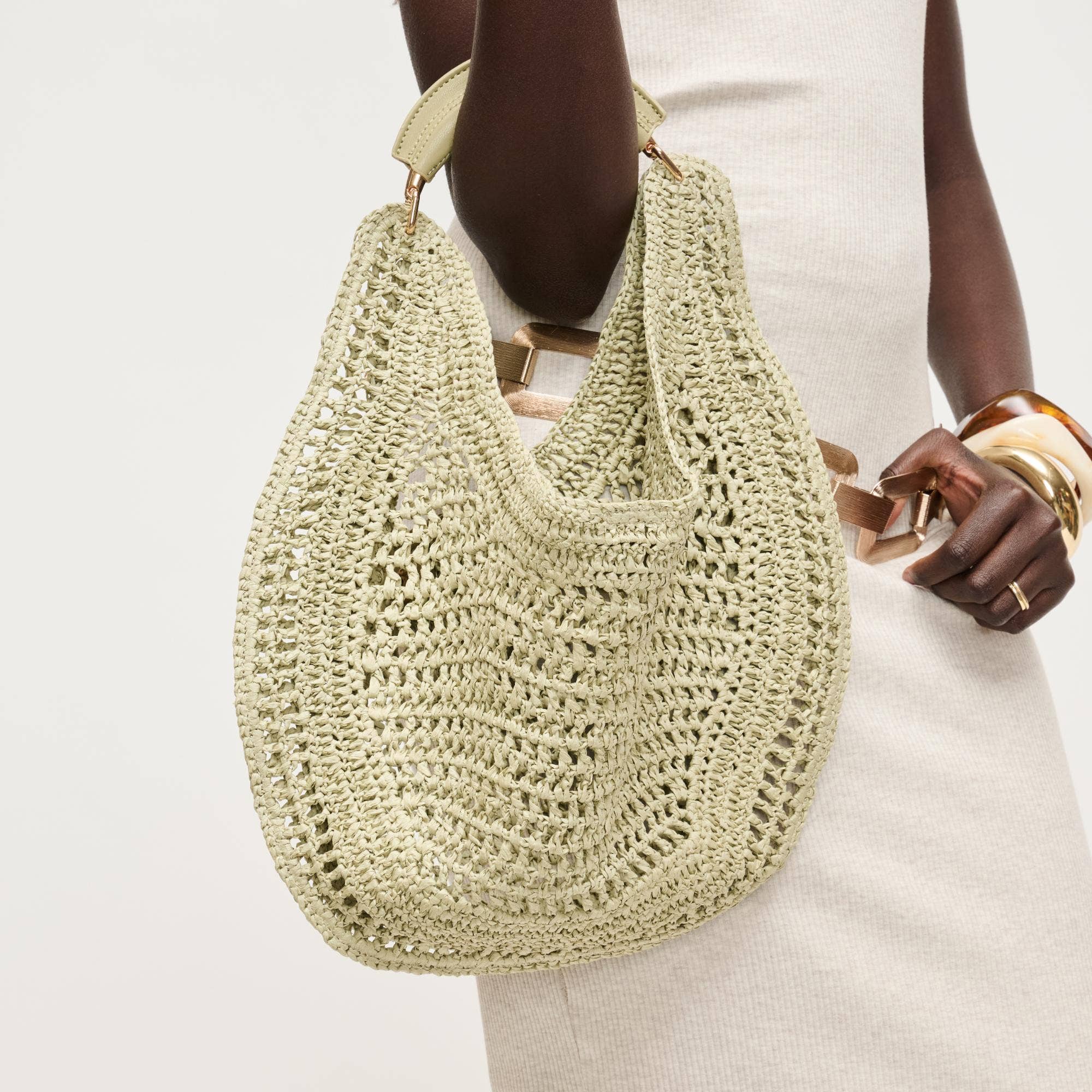 Camden Hobo bag in natural straw with beige straps and rose-gold hardware
