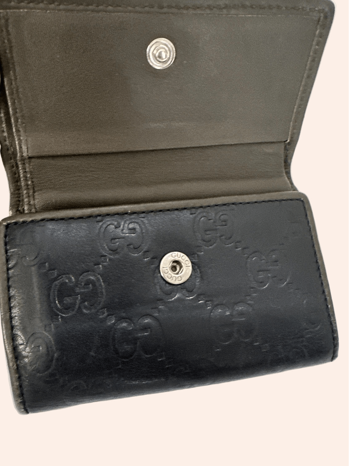 Gucci Black Leather 6 Key Case Wallet / GG Embossed - From Juniper With Love