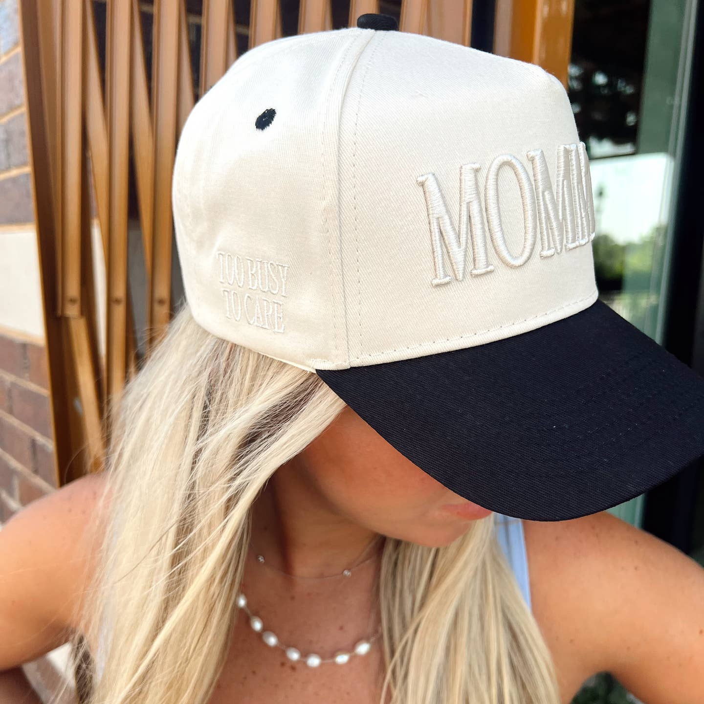 Mommin' Vintage Trucker Hat - From Juniper With Love