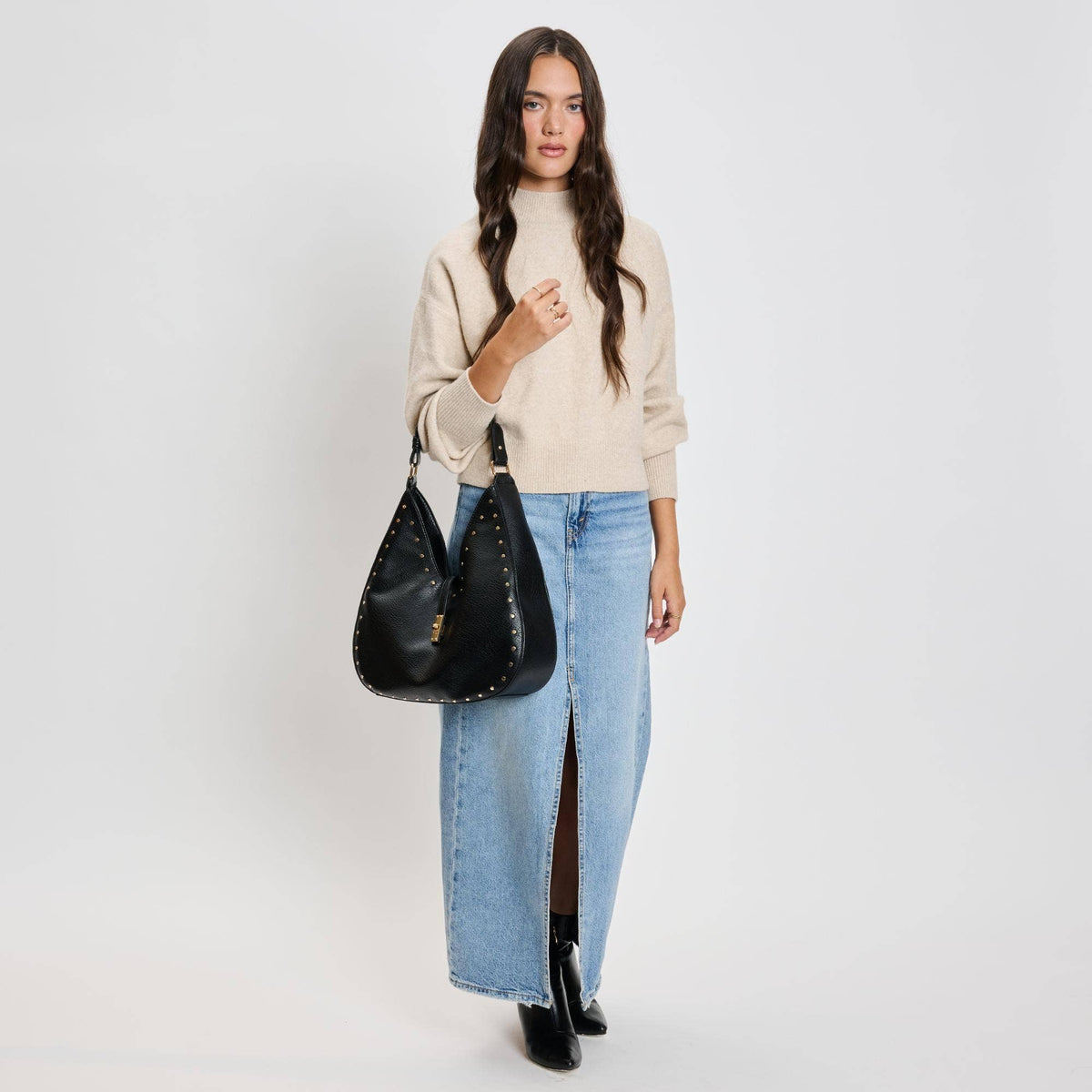 Olivia Hobo / Black - From Juniper With Love