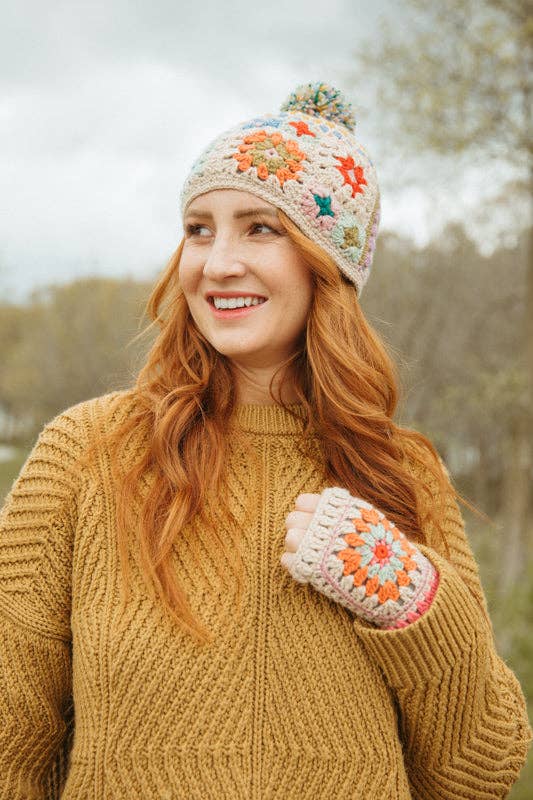 Woodstock Crochet Handwarmer / Natural