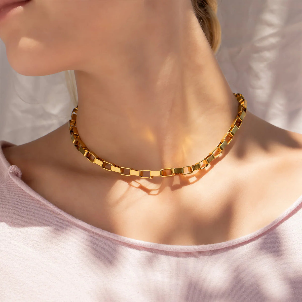 Chunky Paperclip Chain Necklace / Gold