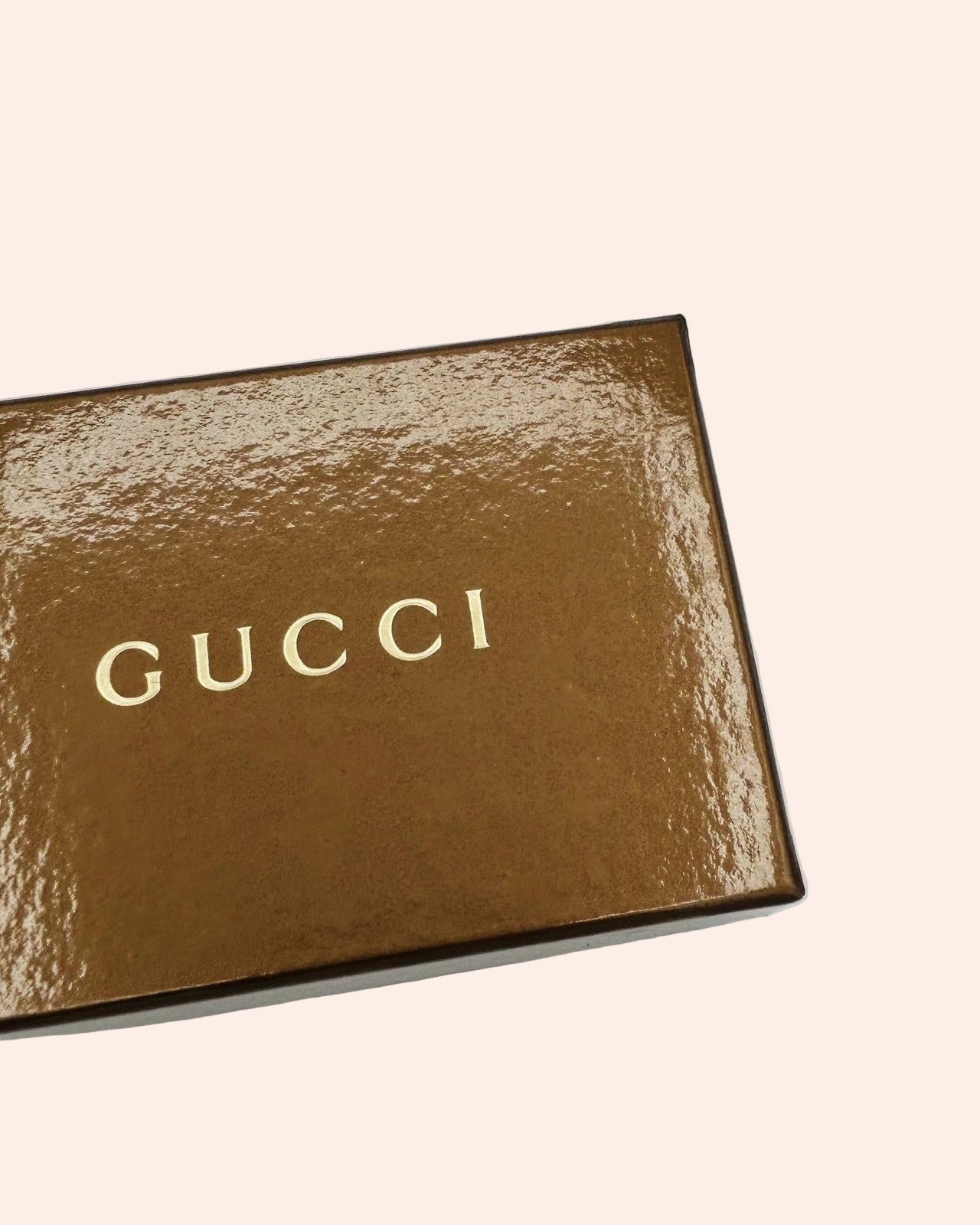 Gucci Key Holder Wallet / GG Canvas with Leather Trim & Gold Hardware - From Juniper With Love