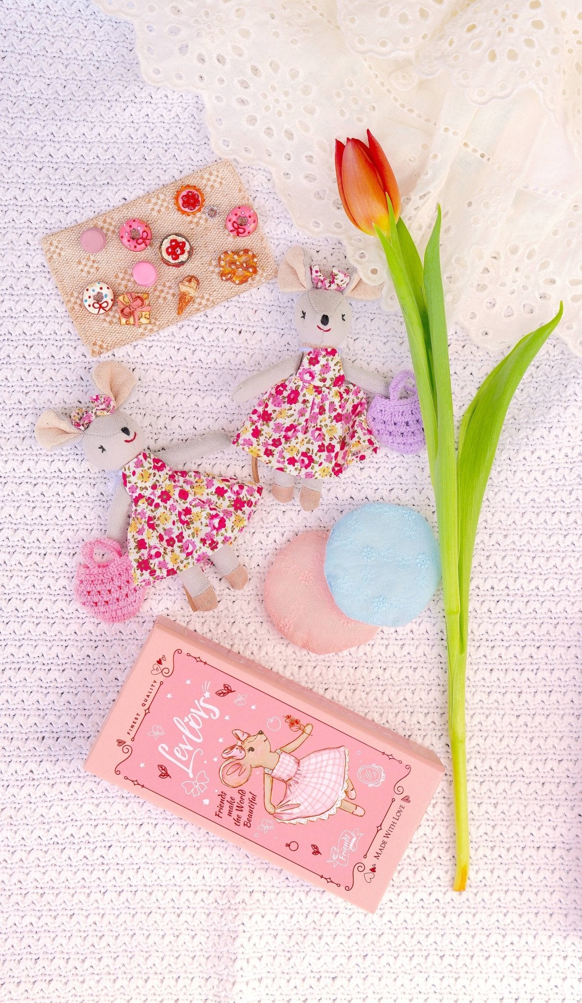 Levlovs Mouse and the Moon / Sweet Dreams Mouse - From Juniper With Love