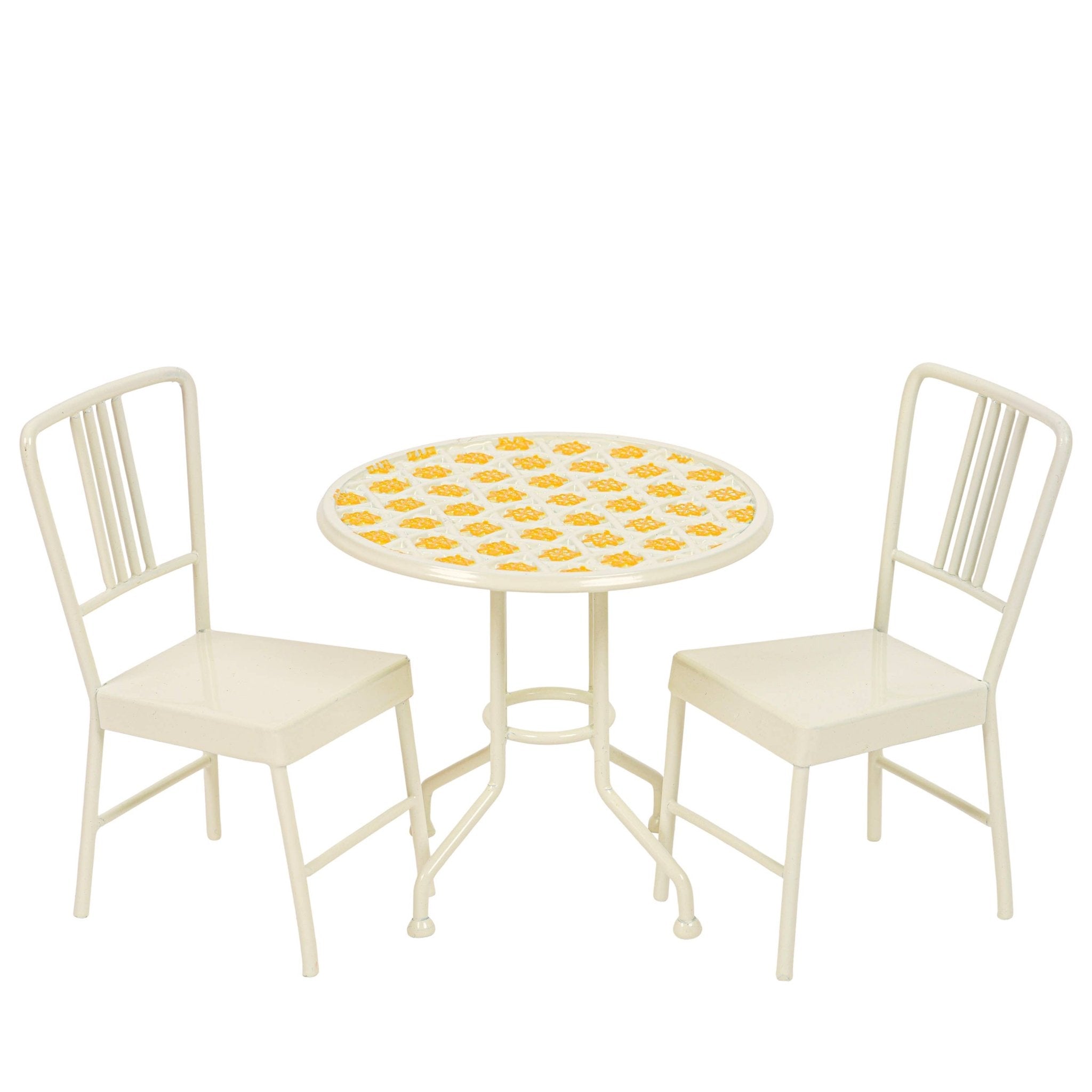 Levlovs Table & Chairs / Sunny Yellow - From Juniper With Love