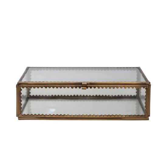 Scalloped Glass Display Box - From Juniper With Love